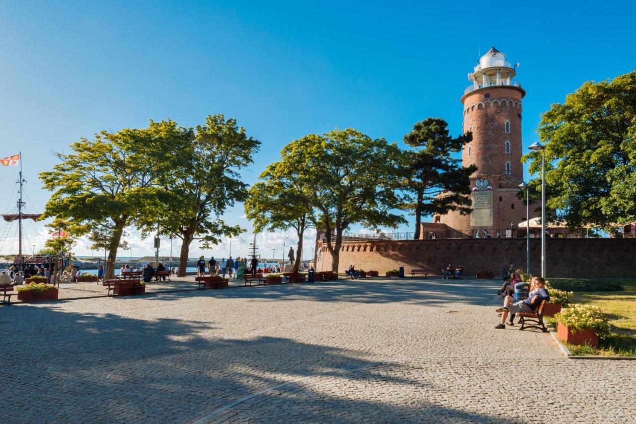 Apartament Amber Comfort Z Prywatnym Miejscem Parkingowym Kolobrzeg Luaran gambar